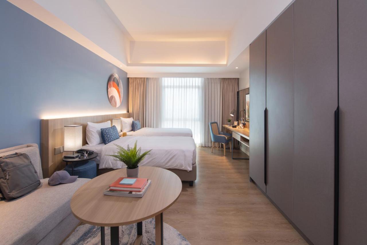 Citadines Roces Quezon City Exterior photo